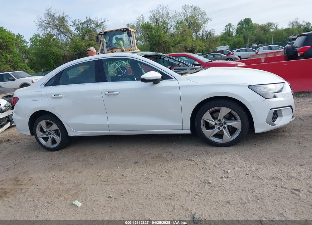 2022 AUDI A3 PREMIUM 40 TFSI FRONT-WHEEL DRIVE S TRONIC VIN: WAUAUDGY2NA033575