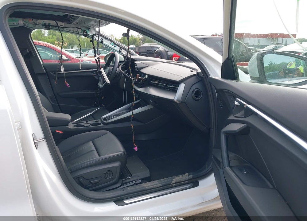 2022 AUDI A3 PREMIUM 40 TFSI FRONT-WHEEL DRIVE S TRONIC VIN: WAUAUDGY2NA033575