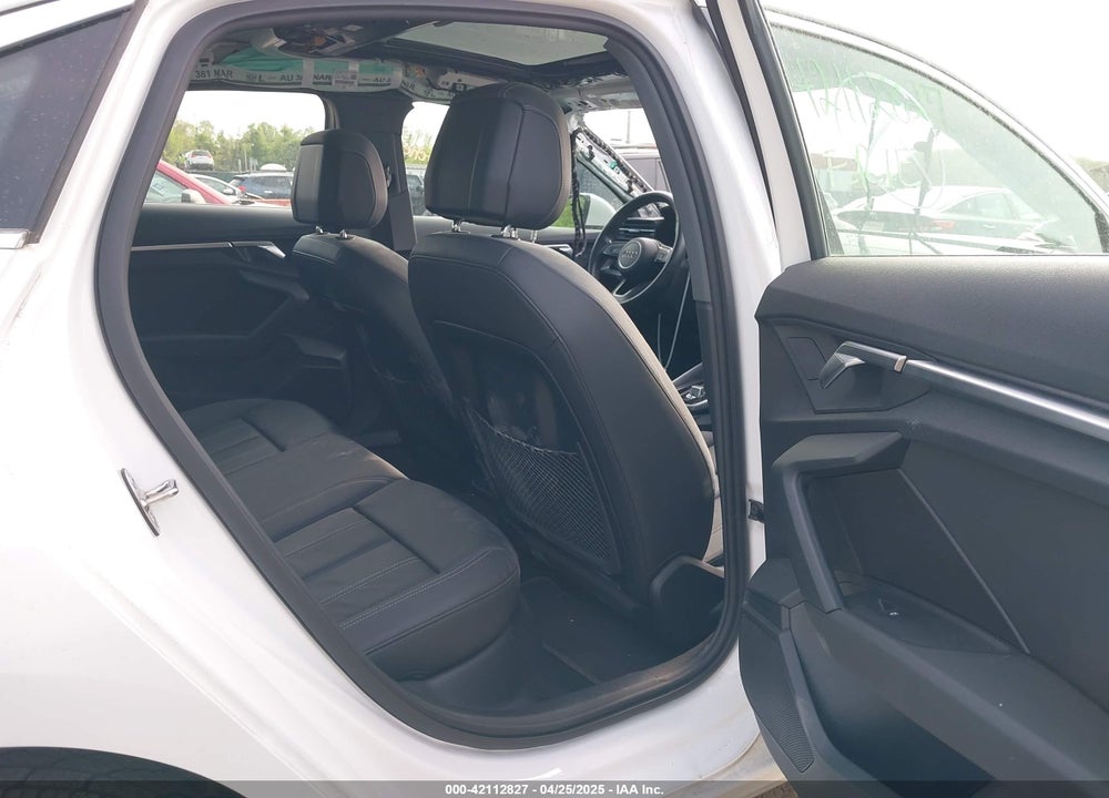 2022 AUDI A3 PREMIUM 40 TFSI FRONT-WHEEL DRIVE S TRONIC VIN: WAUAUDGY2NA033575