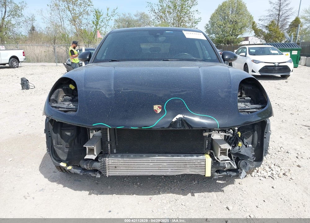 2018 PORSCHE MACAN VIN: WP1AA2A54JLB08529