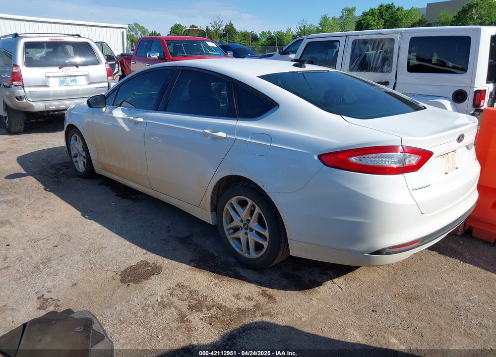 2015 FORD FUSION SE VIN: 3FA6P0H7XFR200759