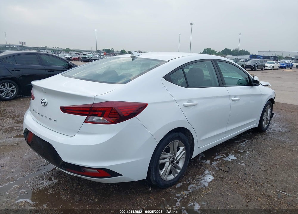 2020 HYUNDAI ELANTRA VIN: 5NPD84LF7LH525694