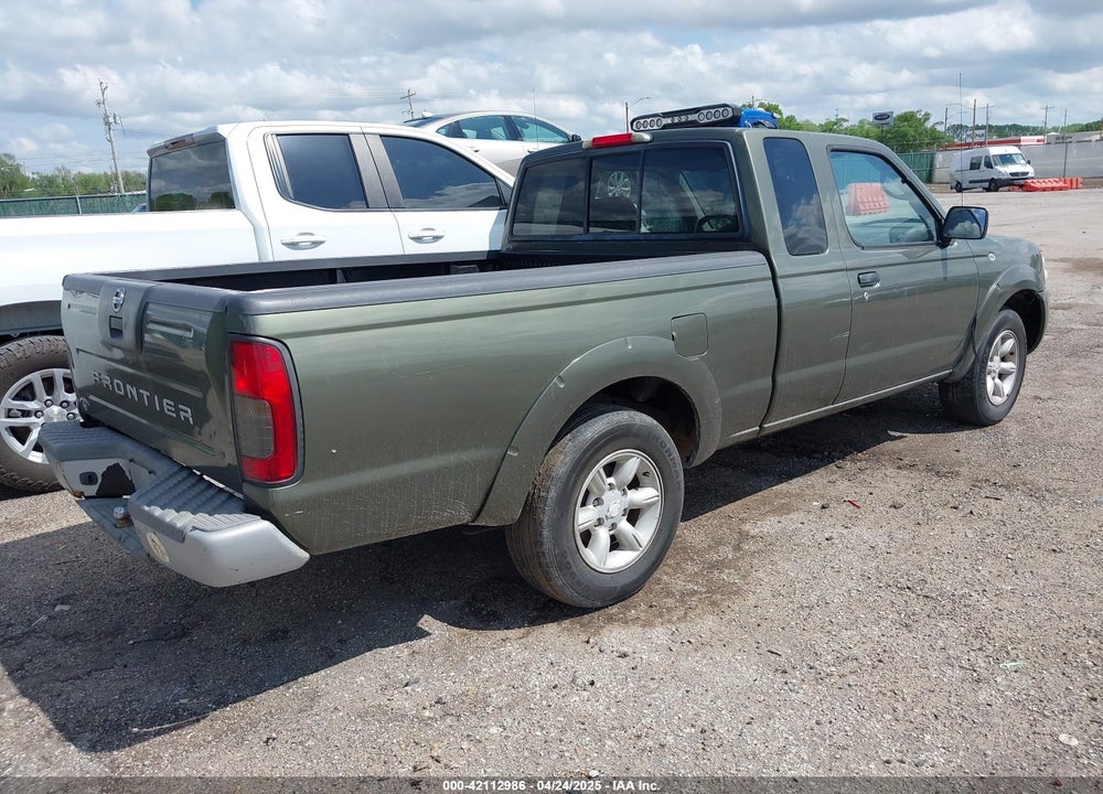 2003 NISSAN FRONTIER XE VIN: 1N6DD26T03C470256