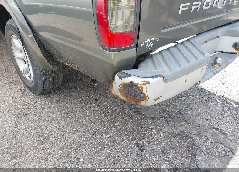2003 NISSAN FRONTIER XE VIN: 1N6DD26T03C470256