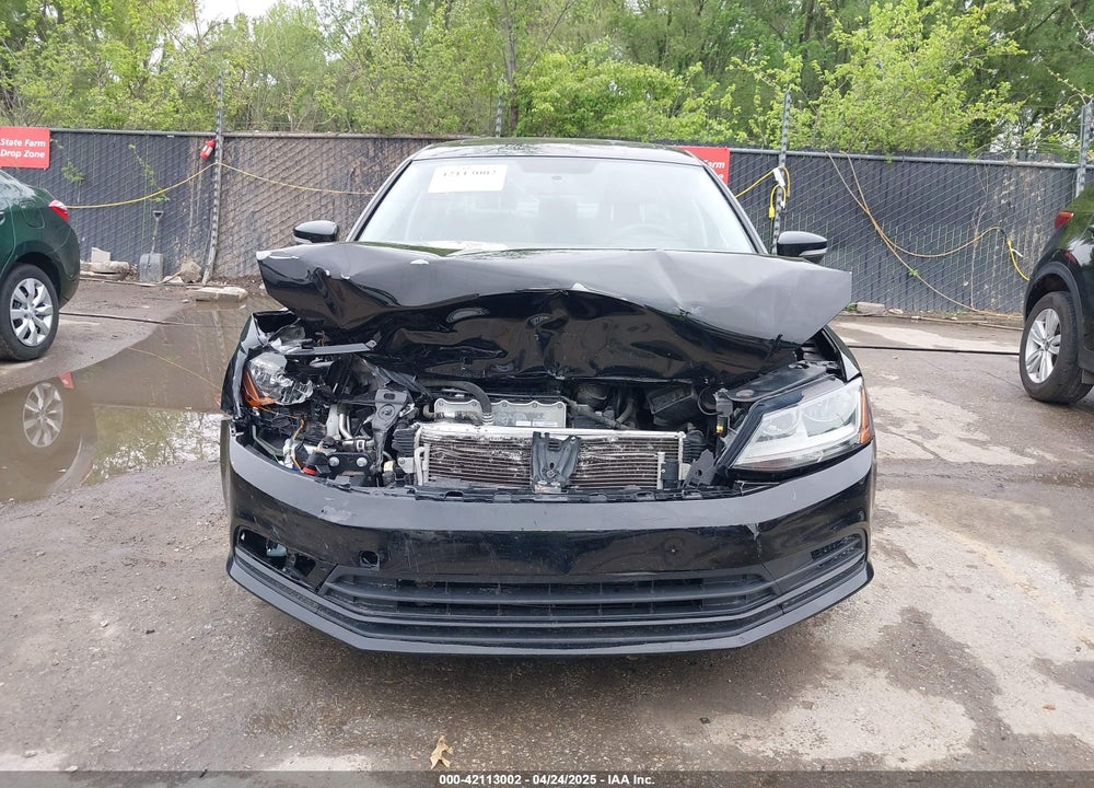 2018 VOLKSWAGEN JETTA VIN: 3VWDB7AJ0JM248062