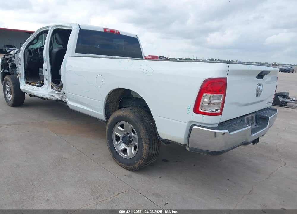 2024 RAM 2500 VIN: 3C6UR5HL9RG218229