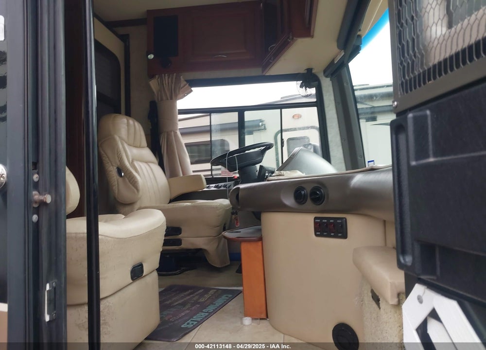 2008 FREIGHTLINER CHASSIS X LINE MOTOR HOME VIN: 4UZACJDT88CAD4908
