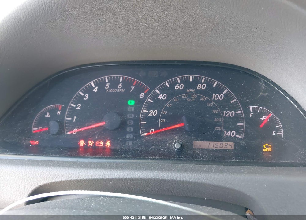 2005 TOYOTA CAMRY LE VIN: 4T1BE32K25U036505