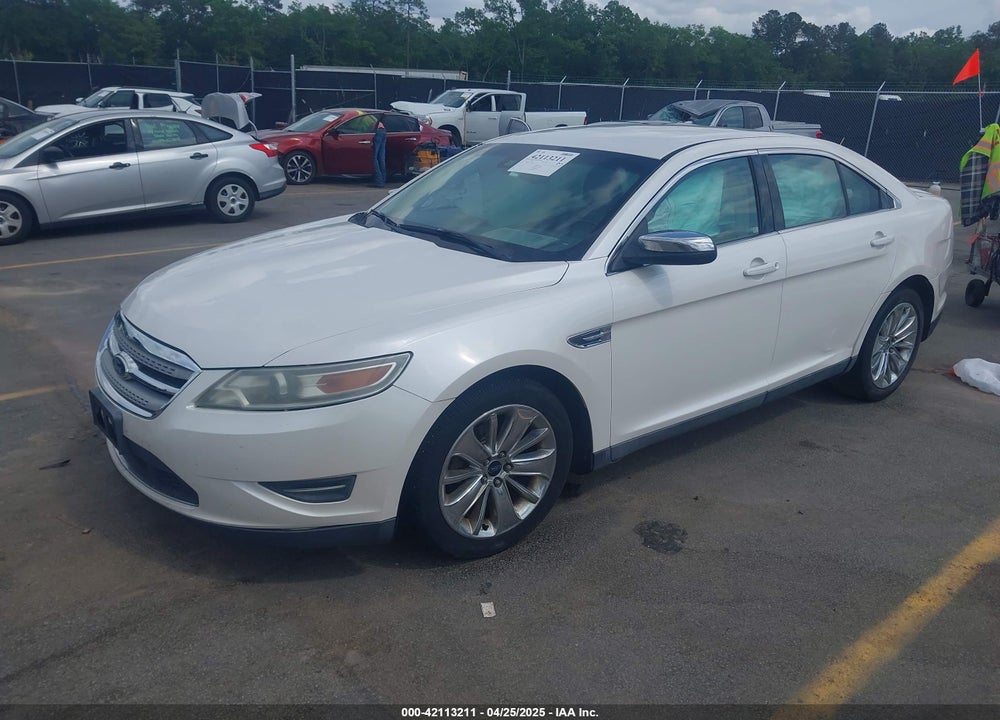 2011 FORD TAURUS VIN: 1FAHP2FW9BG138674