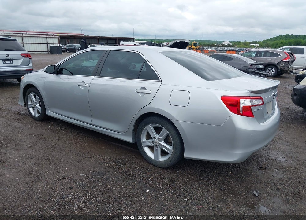2012 TOYOTA CAMRY SE VIN: 4T1BF1FK0CU078518