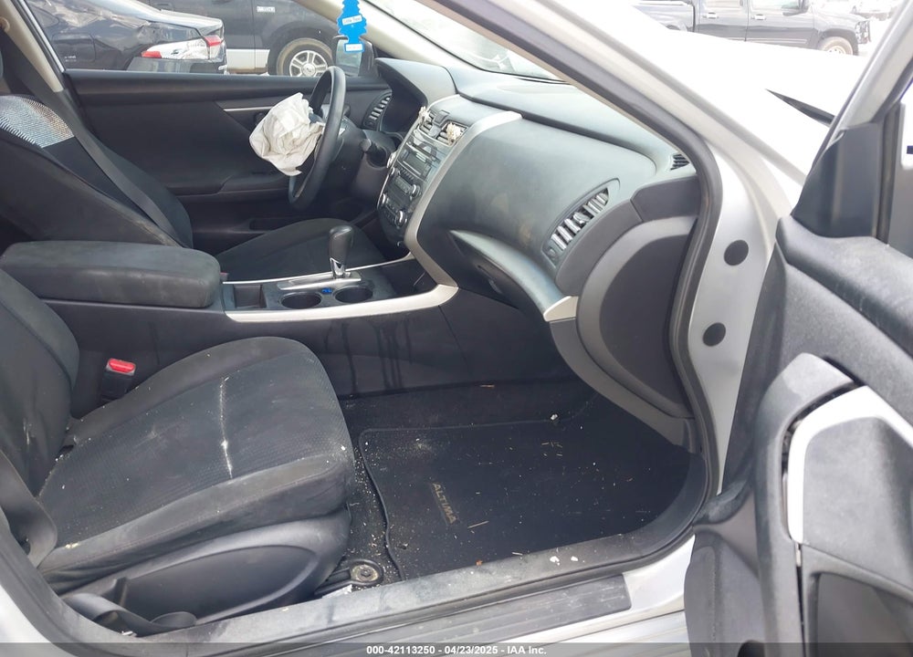 2015 NISSAN ALTIMA VIN: 1N4AL3APXFC122158