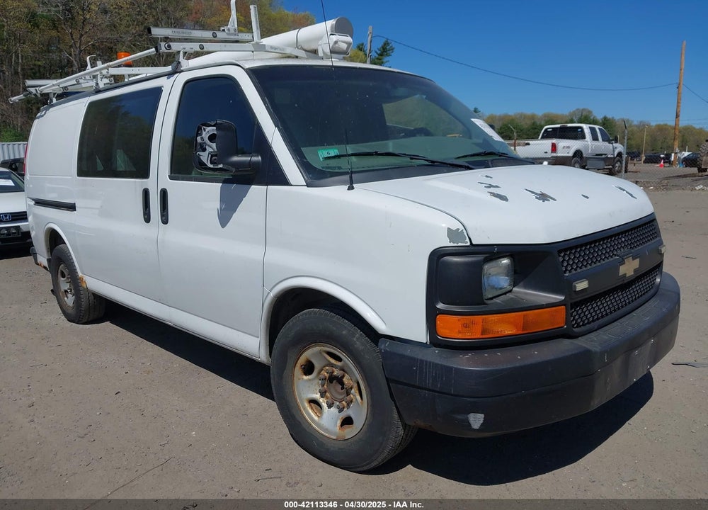 2011 CHEVROLET EXPRESS 2500 WORK VAN VIN: 1GCWGFCGXB1173569