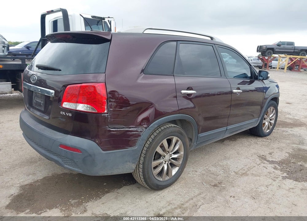2011 KIA SORENTO EX V6 VIN: 5XYKU4A24BG052376
