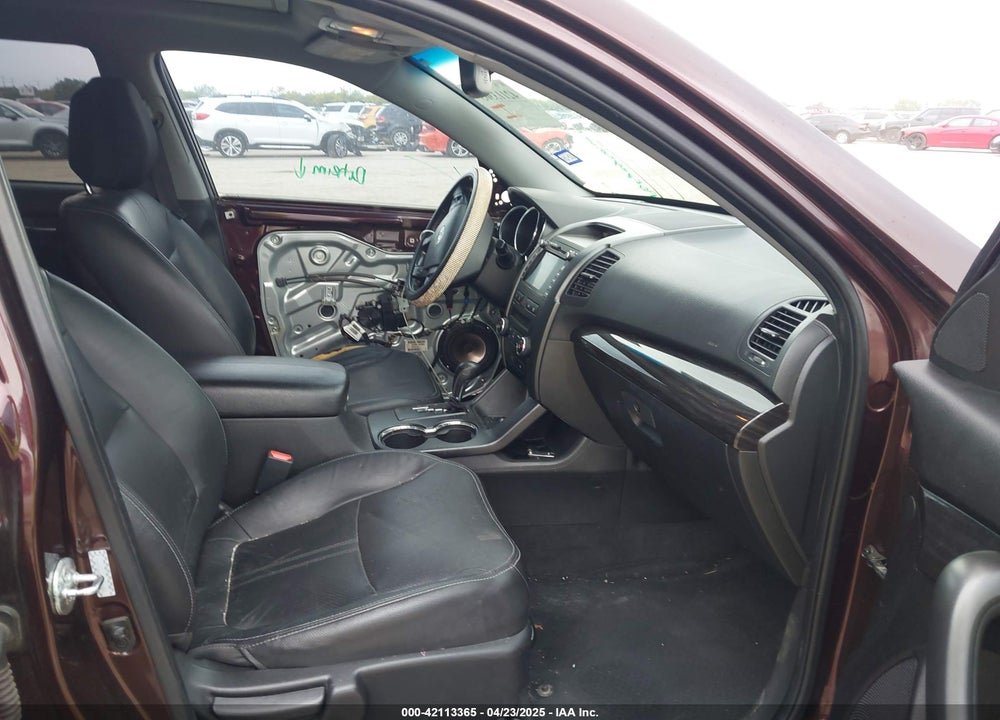 2011 KIA SORENTO EX V6 VIN: 5XYKU4A24BG052376