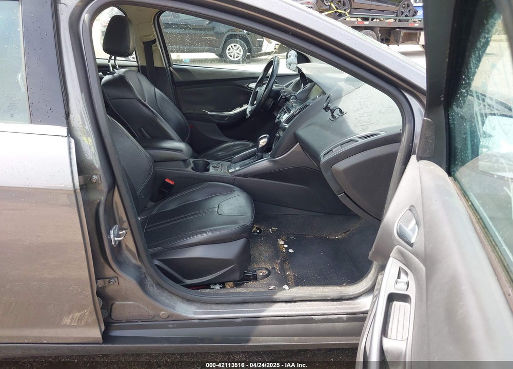 2012 FORD FOCUS VIN: 1FAHP3N23CL370233