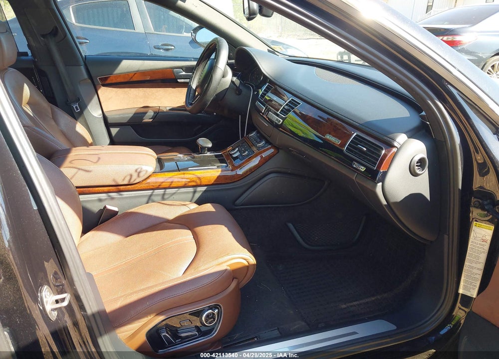 2013 AUDI A8 L VIN: WAURGAFD0DN005532