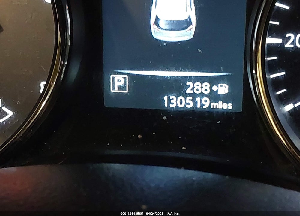 2017 NISSAN ROGUE SL VIN: JN8AT2MV5HW009156