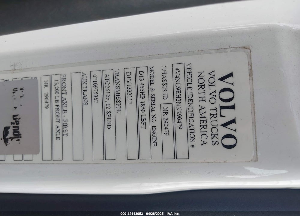 2022 VOLVO VNL VIN: 4V4NC9EH2NN290479