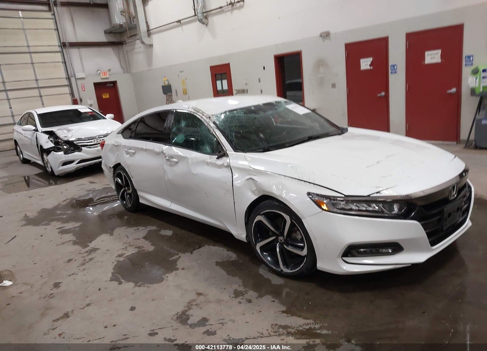 2018 HONDA ACCORD VIN: 1HGCV1F3XJA204467