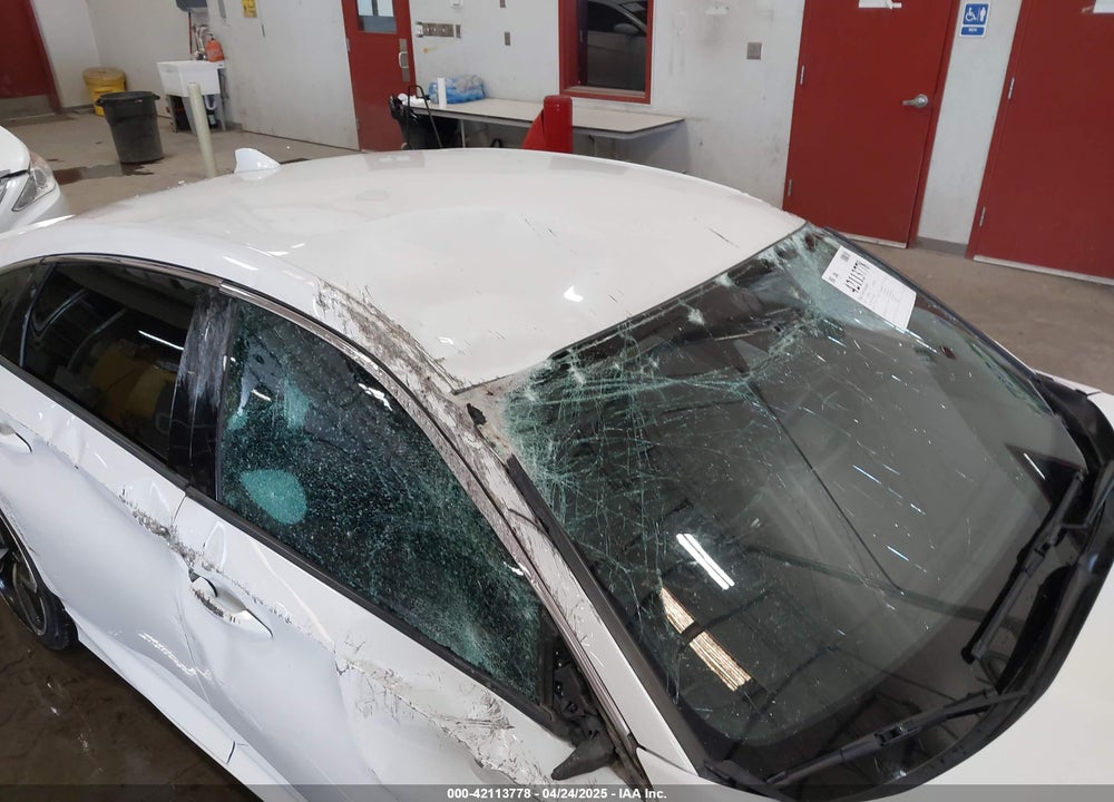 2018 HONDA ACCORD VIN: 1HGCV1F3XJA204467
