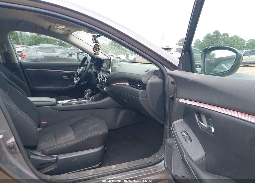 2022 NISSAN SENTRA SV XTRONIC CVT VIN: 3N1AB8CVXNY240743