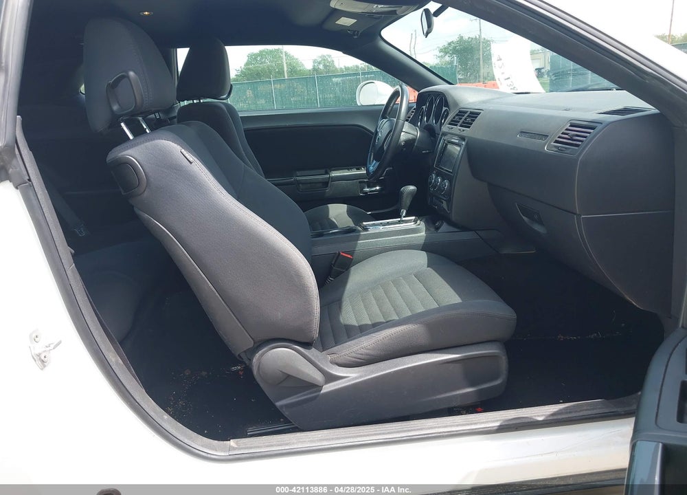 2013 DODGE CHALLENGER VIN: 2C3CDYAG9DH693796