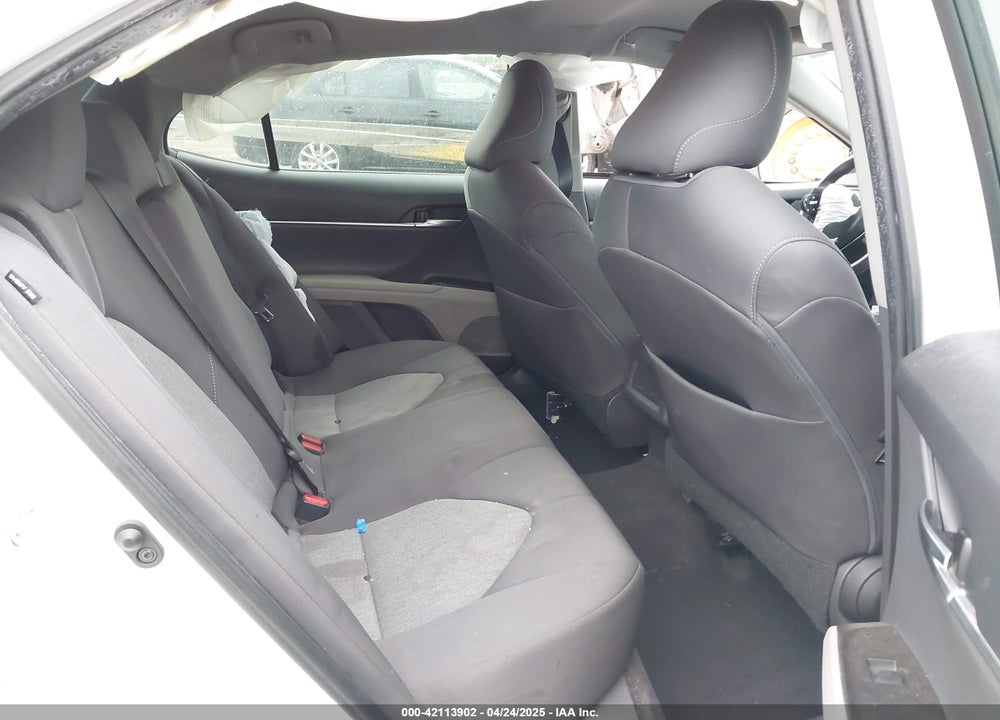 2021 TOYOTA CAMRY VIN: 4T1C11AK1MU557526
