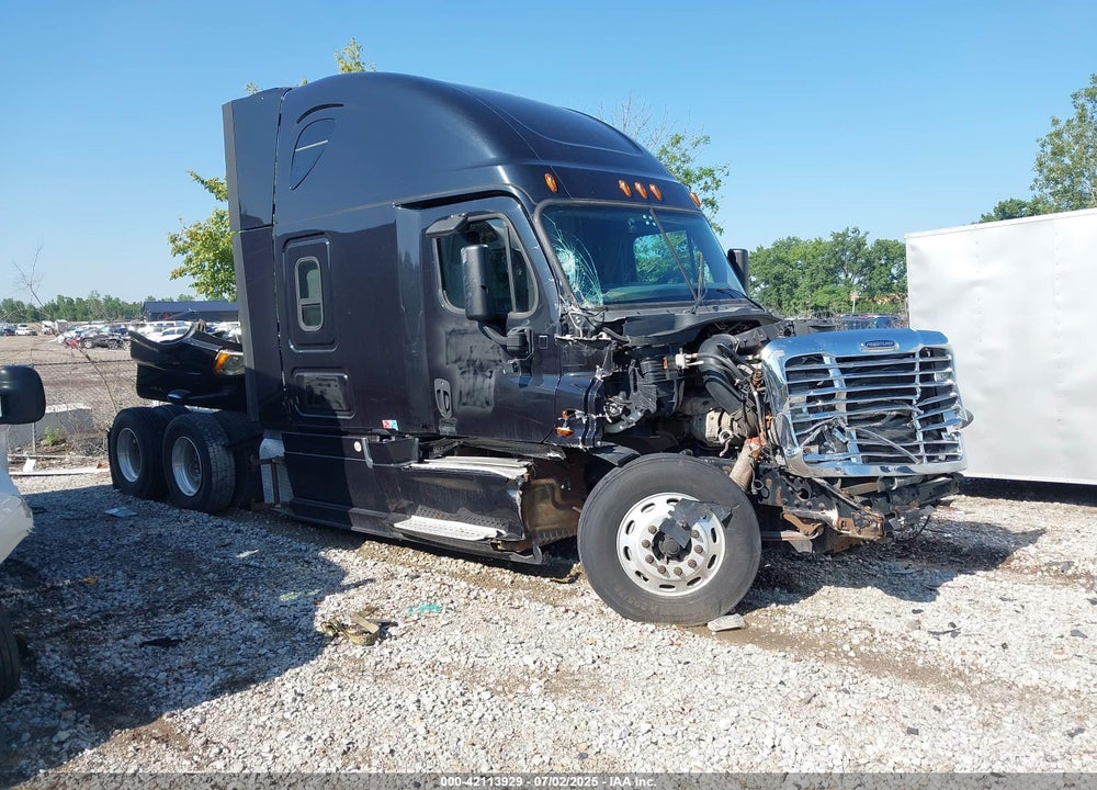 2016 FREIGHTLINER CASCADIA 125 --- VIN: 3AKJGLD53GSHD3252