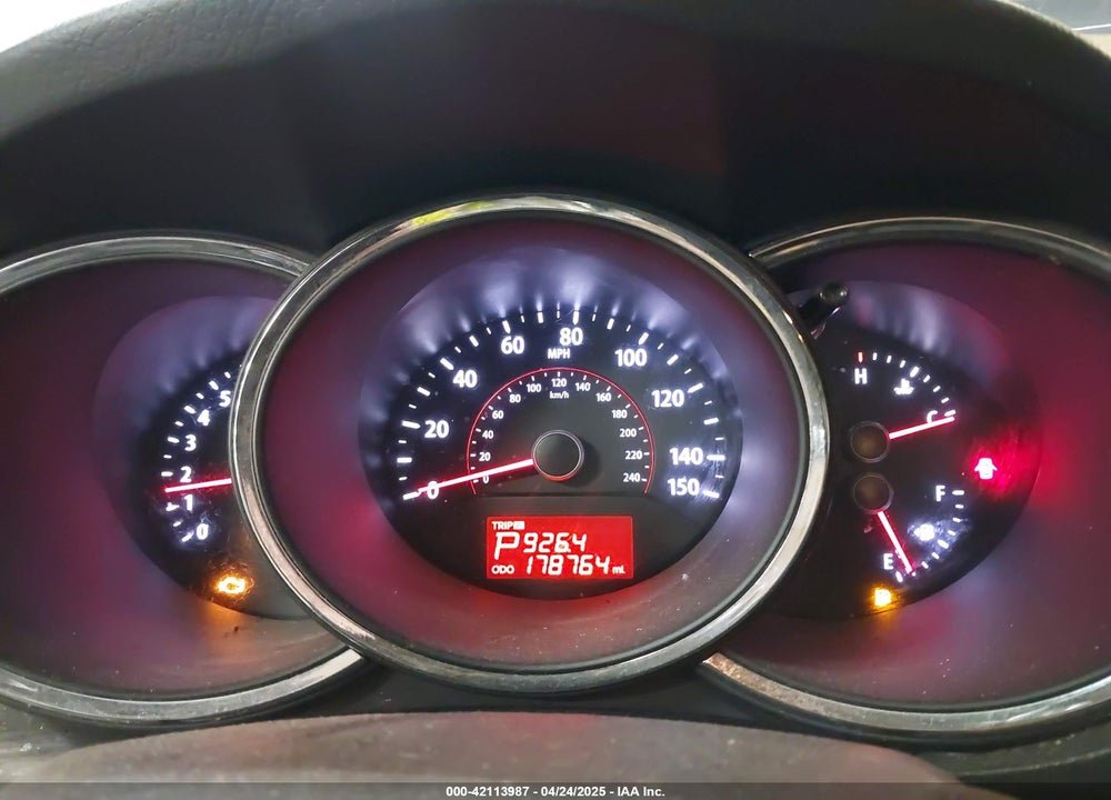 2012 KIA SORENTO VIN: 5XYKTDA26CG281713