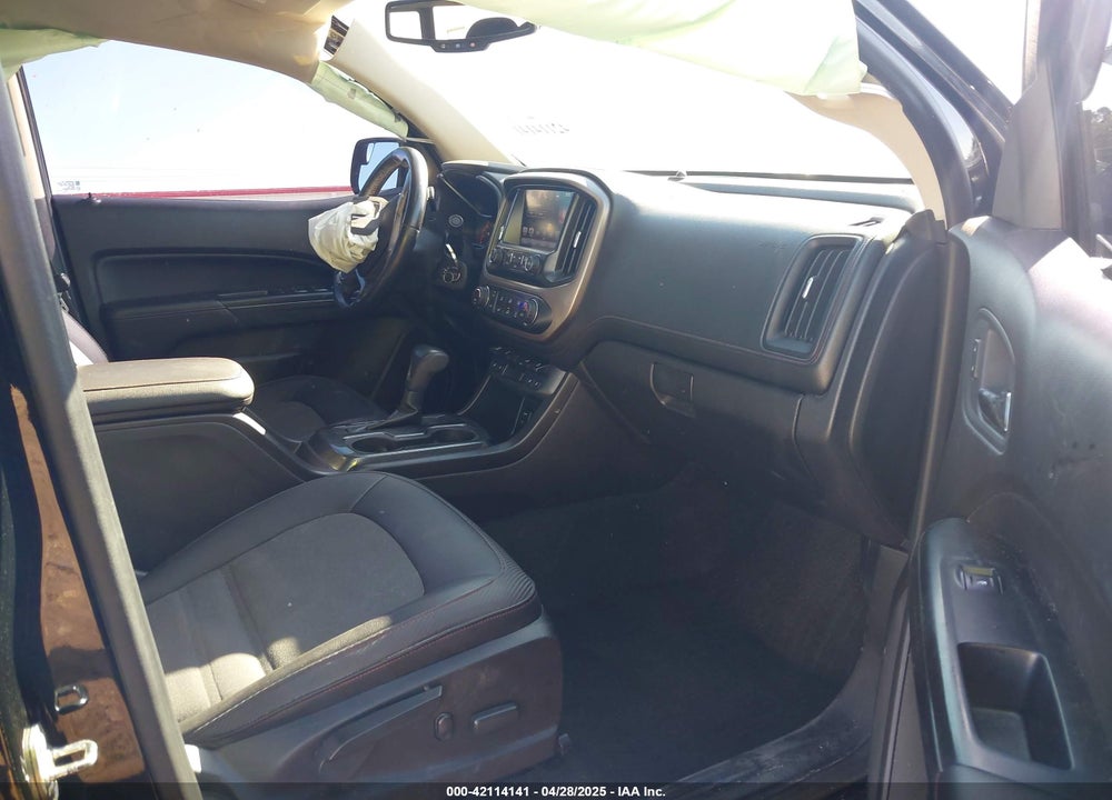 2016 GMC CANYON SLE VIN: 1GTP6CE10G1365458