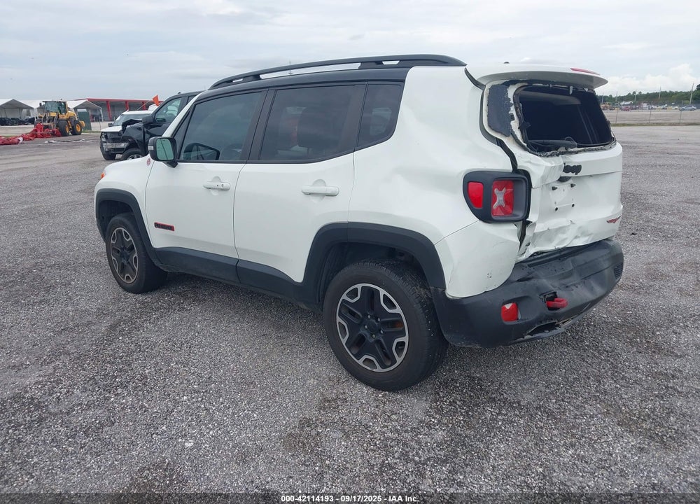 2016 JEEP RENEGADE VIN: ZACCJBCT3GPD77762