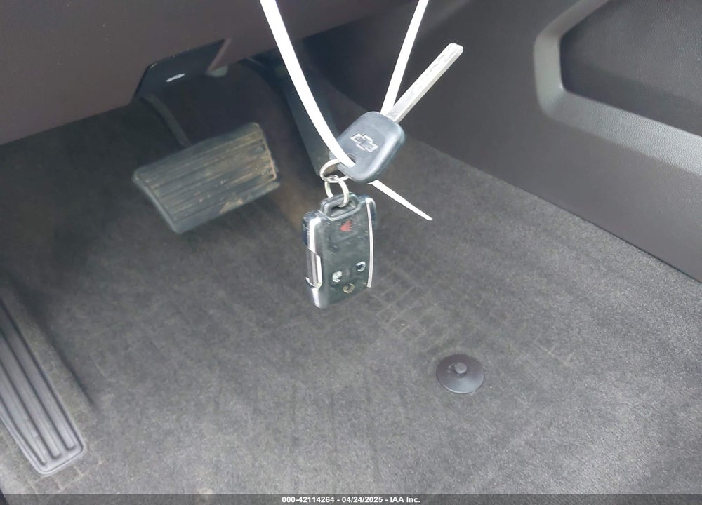 2018 CHEVROLET SILVERADO 1500 VIN: 3GCUKSEC4JG394044