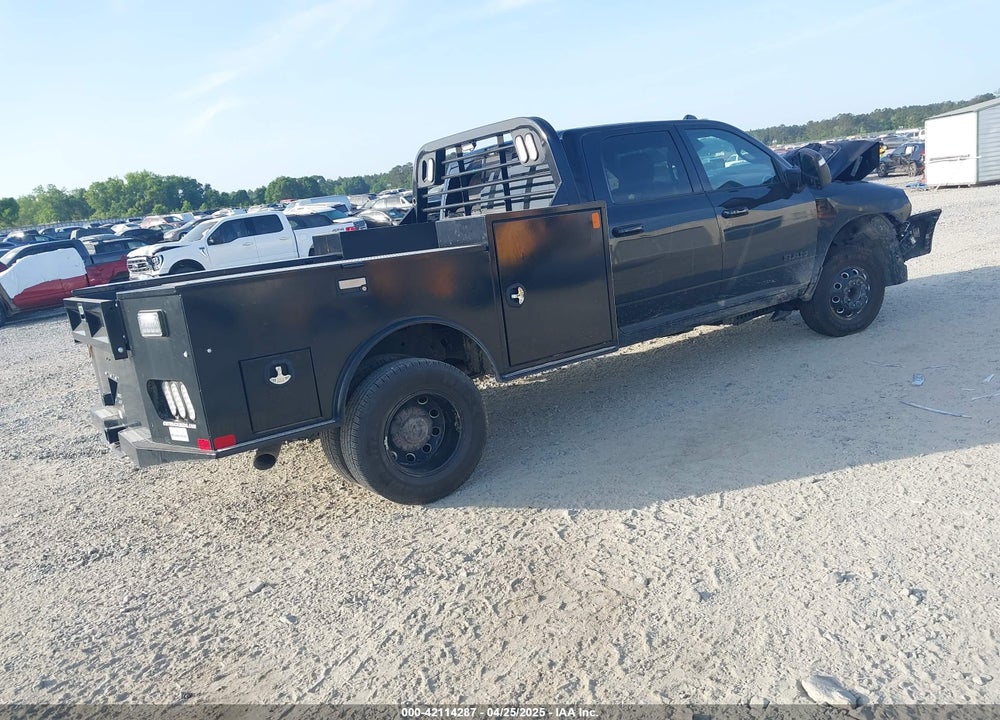 2024 RAM 3500 LAIE  4X4 8' BOX VIN: 3C63RRJL9RG399832