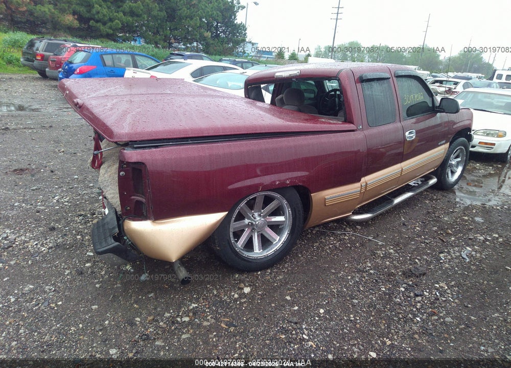 1999 CHEVROLET SILVERADO 1500 LS VIN: 2GCEC19V4X1293563