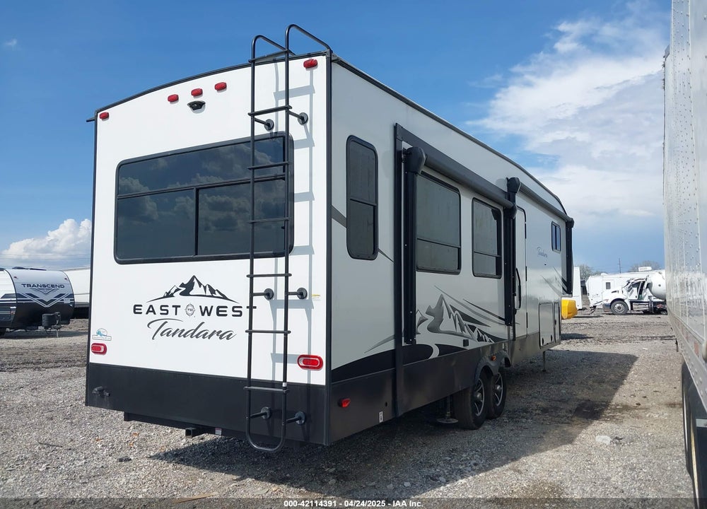 2023 FOREST RIVER TANDARA VIN: 5ZT3TDXB9P9011988