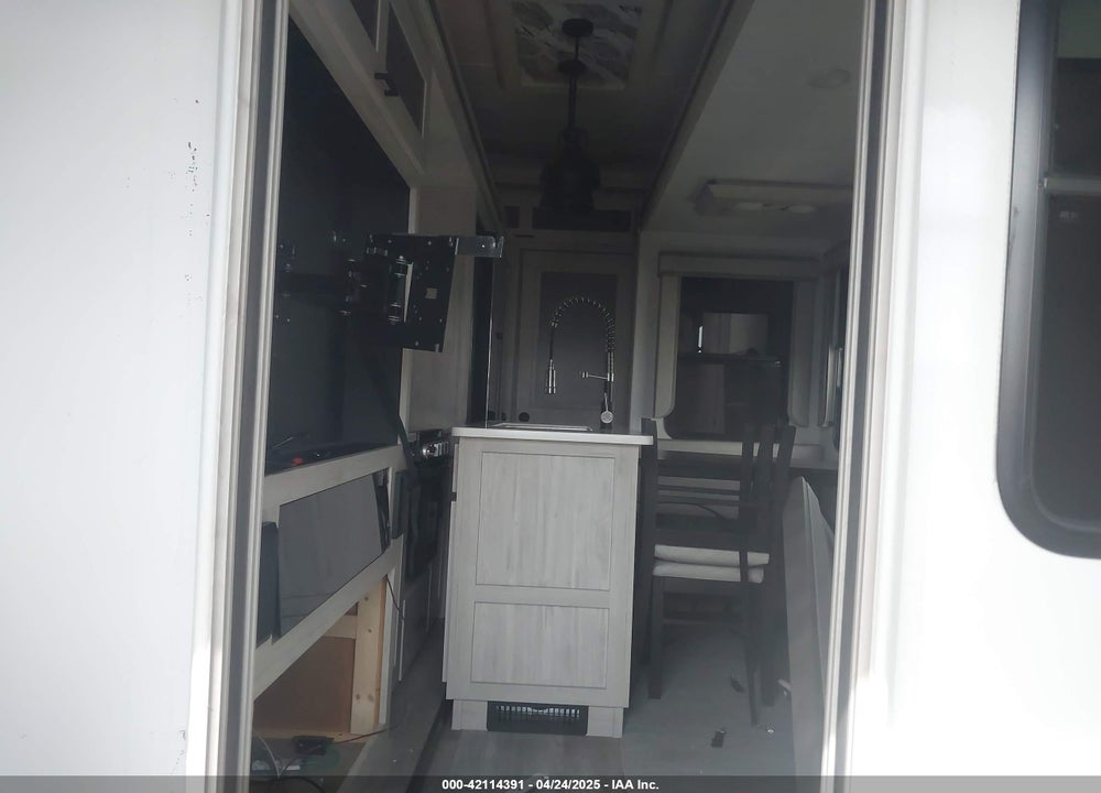 2023 FOREST RIVER TANDARA VIN: 5ZT3TDXB9P9011988