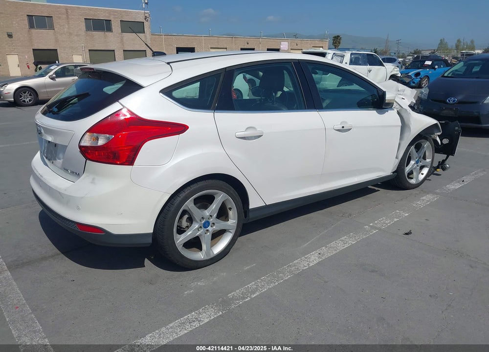 2012 FORD FOCUS TITANIUM VIN: 1FAHP3N20CL161399