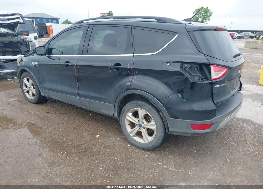 2016 FORD ESCAPE VIN: 1FMCU0GX2GUA66438