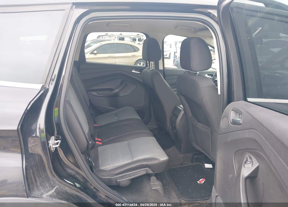 2016 FORD ESCAPE VIN: 1FMCU0GX2GUA66438