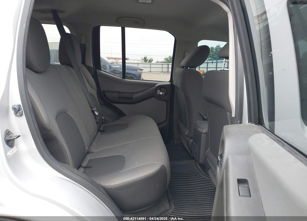 2012 NISSAN XTERRA VIN: 5N1AN0NW8CC520285
