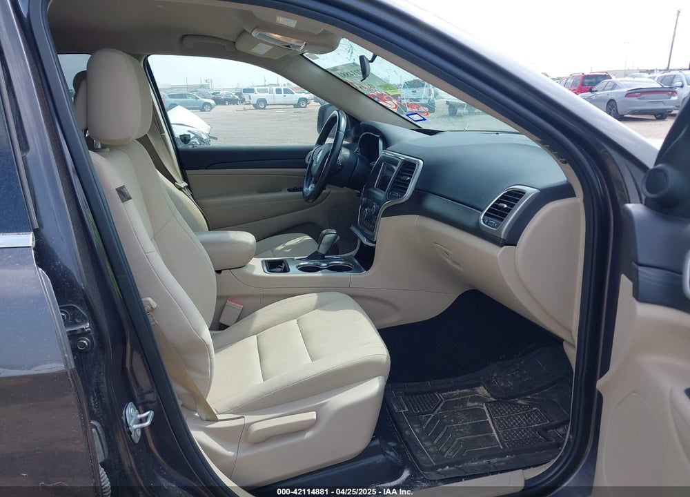 2020 JEEP GRAND CHEROKEE VIN: 1C4RJEAG2LC284912