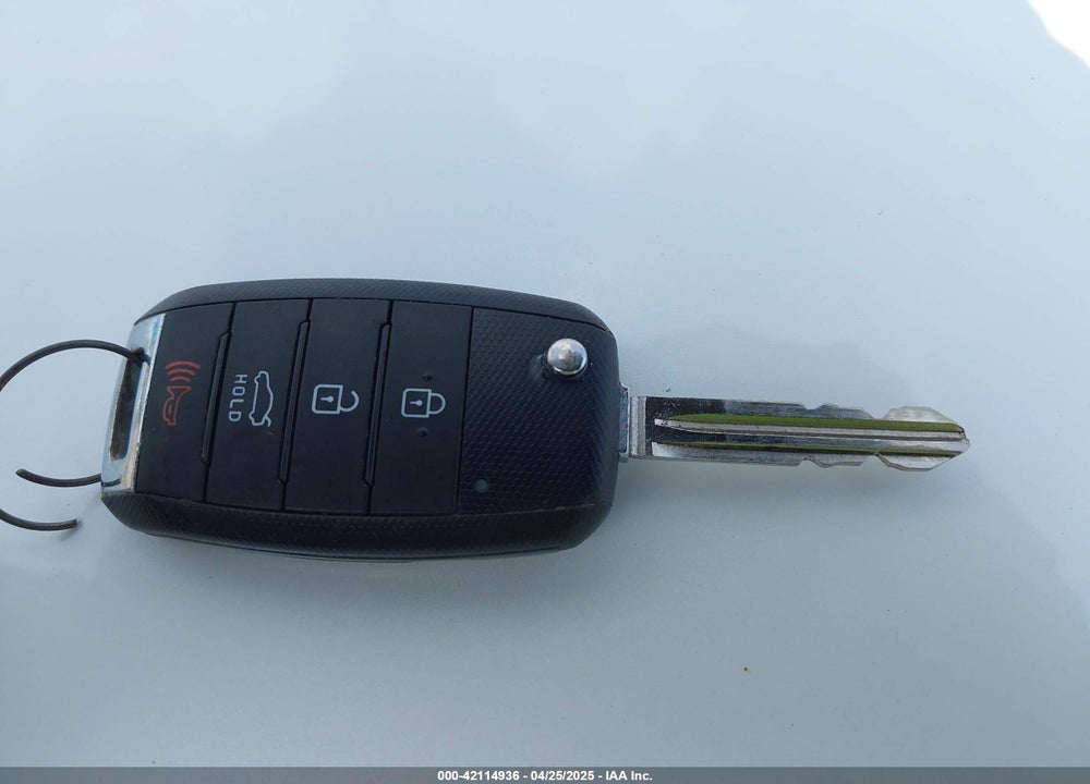 2018 KIA FORTE VIN: 3KPFL4A79JE233906