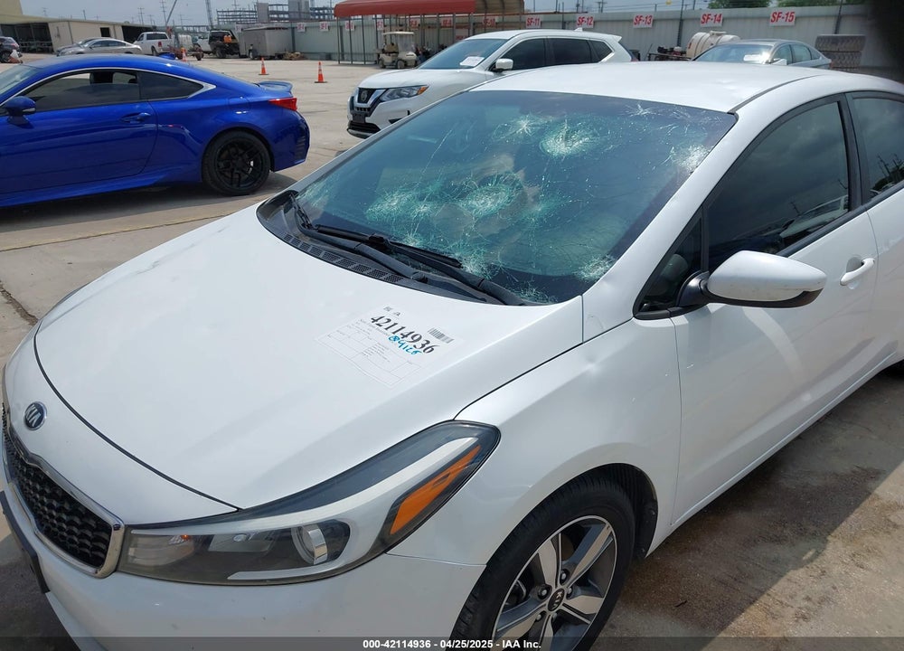 2018 KIA FORTE VIN: 3KPFL4A79JE233906