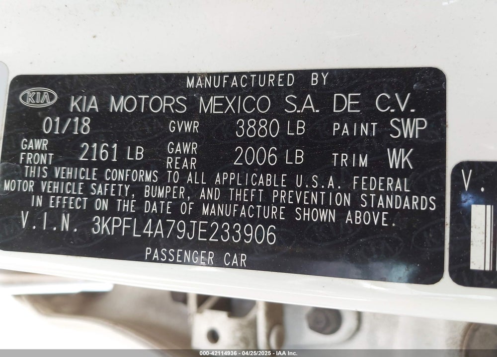 2018 KIA FORTE VIN: 3KPFL4A79JE233906