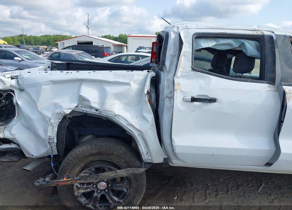 2024 GMC CANYON 2WD ELEVATION VIN: 1GTP5BEK7R1104370