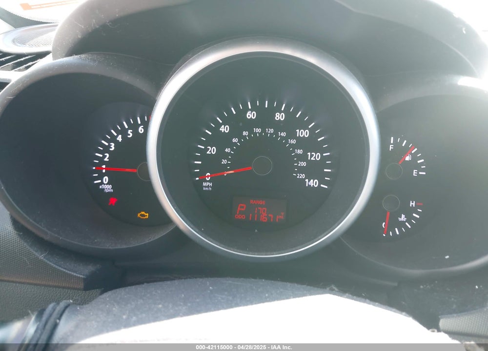 2013 KIA SOUL + VIN: KNDJT2A65D7520668