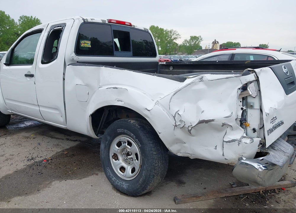 2006 NISSAN FRONTIER XE VIN: 1N6BD06TX6C425180