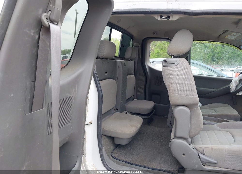 2006 NISSAN FRONTIER XE VIN: 1N6BD06TX6C425180