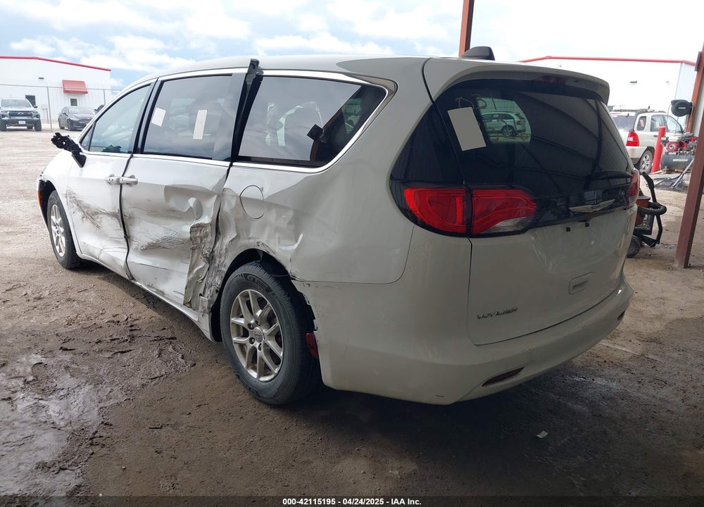 2022 CHRYSLER VOYAGER VIN: 2C4RC1CG2NR226082