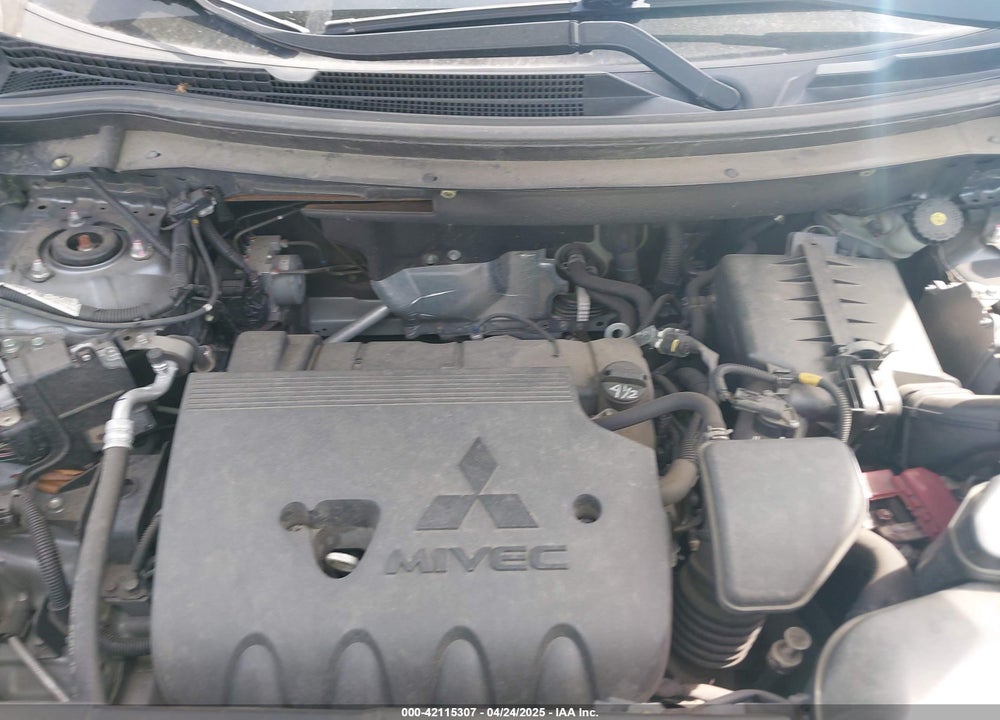 2018 MITSUBISHI OUTLANDER SE VIN: JA4AD3A36JZ043199